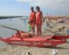 The lifeguards of the Vittoria and Bussola establishments in Fiumicino save a drowning Roman