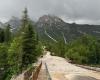 Dolomites, giant landslide on Duran pass: road devoured by rock debris – Dolomites